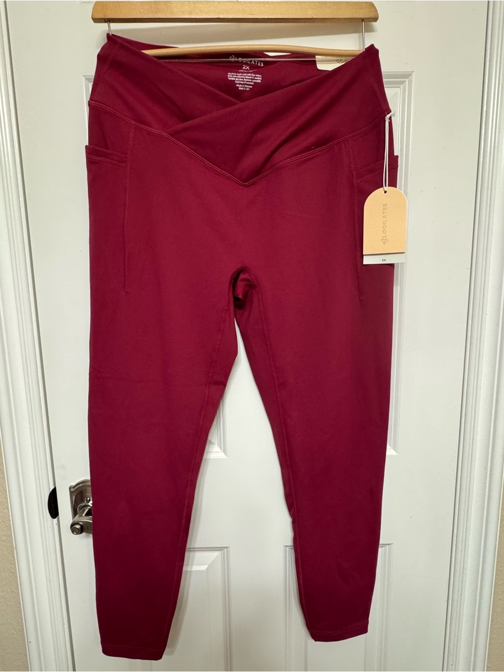 Crisscross High-Rise Leggings 2 X Burgundy